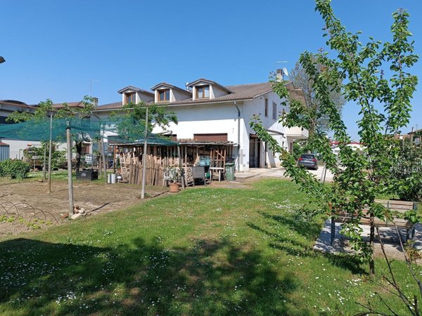 casa indipendente in vendita a Dueville