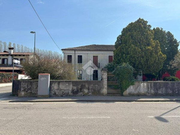 casa indipendente in vendita a Dueville