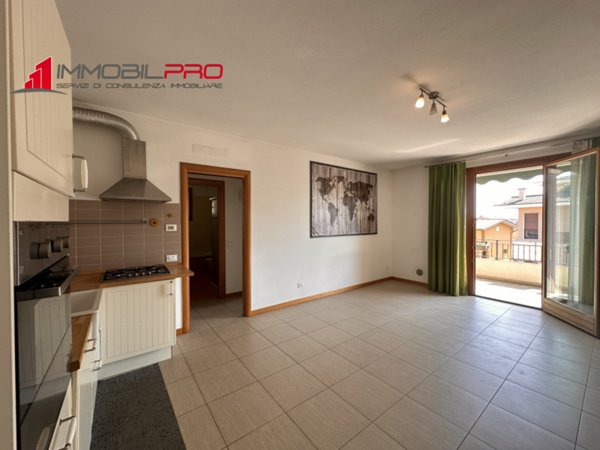 appartamento in vendita a Dueville in zona Povolaro