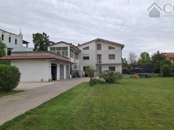 casa indipendente in vendita a Dueville in zona Povolaro