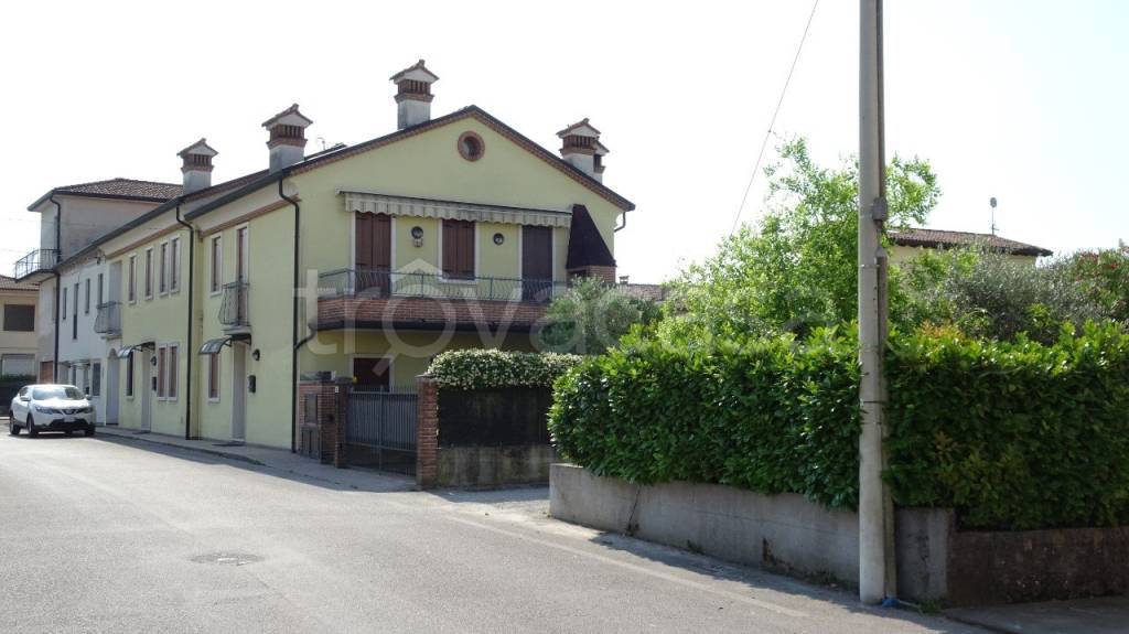 appartamento in vendita a Dueville