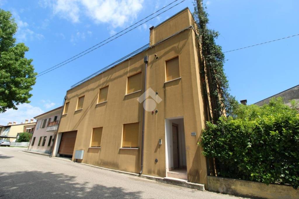 appartamento in vendita a Dueville