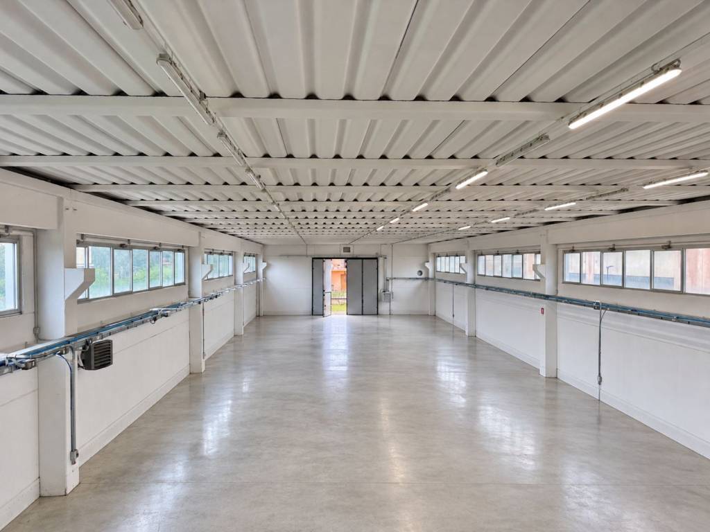 locale commerciale in vendita a Dueville