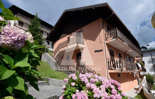 appartamento in vendita ad Enego in zona Stoner