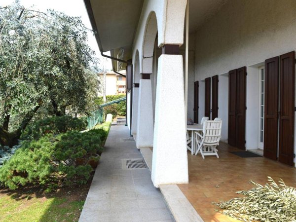 casa indipendente in vendita a Fara Vicentino