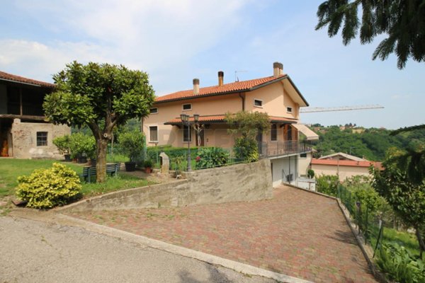 terreno agricolo in vendita a Fara Vicentino