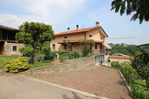 casale in vendita a Fara Vicentino