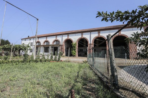 casa indipendente in vendita a Fara Vicentino