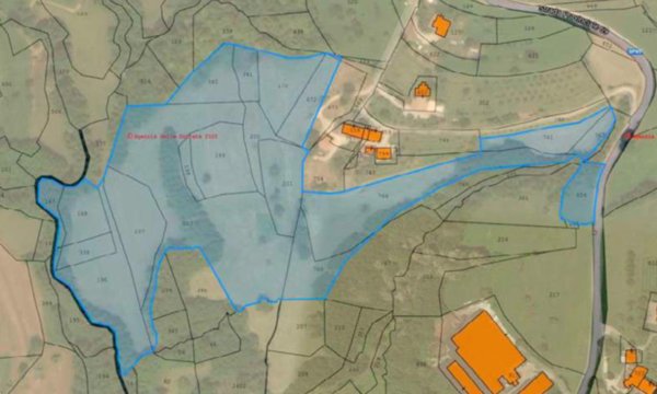 terreno agricolo in vendita a Fara Vicentino