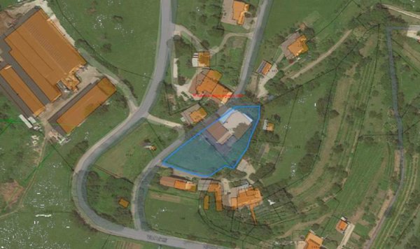 terreno agricolo in vendita a Fara Vicentino