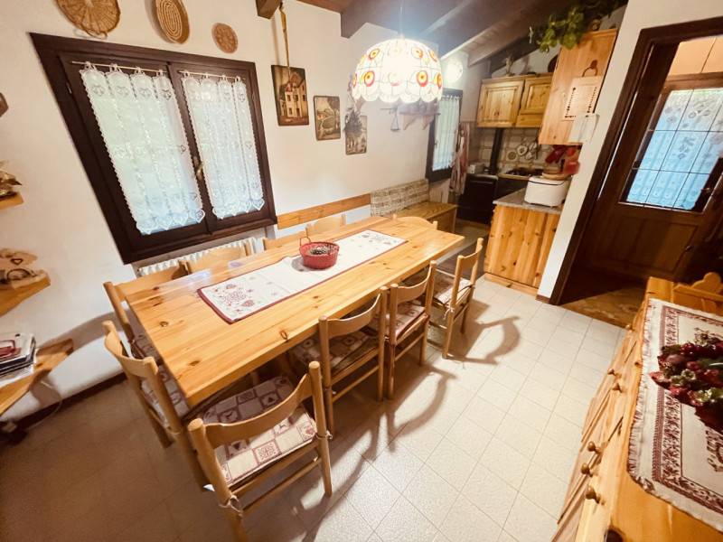 appartamento in vendita a Foza