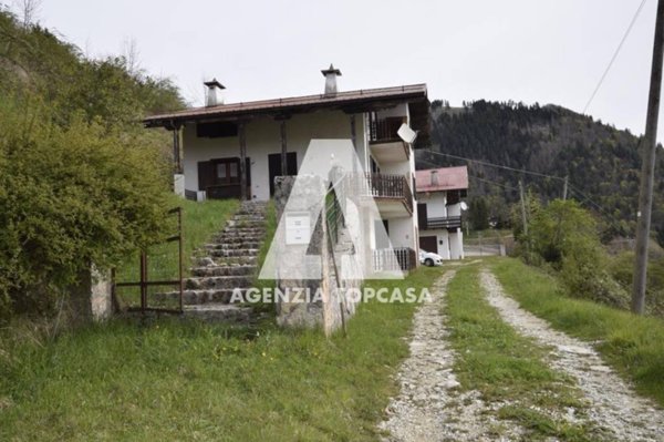 casa indipendente in vendita a Foza