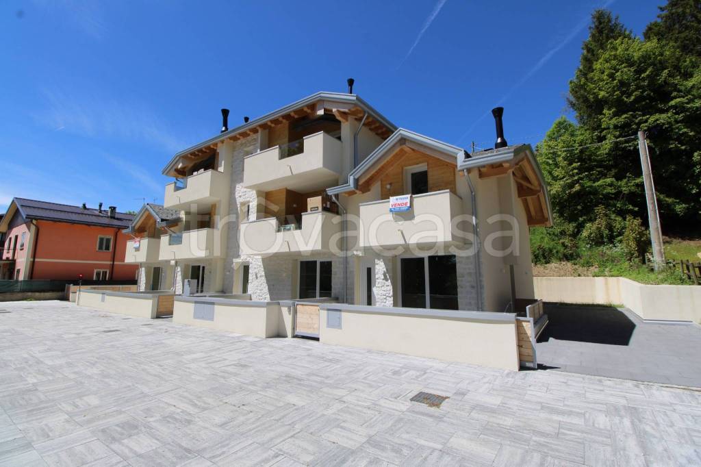 casa indipendente in vendita a Gallio