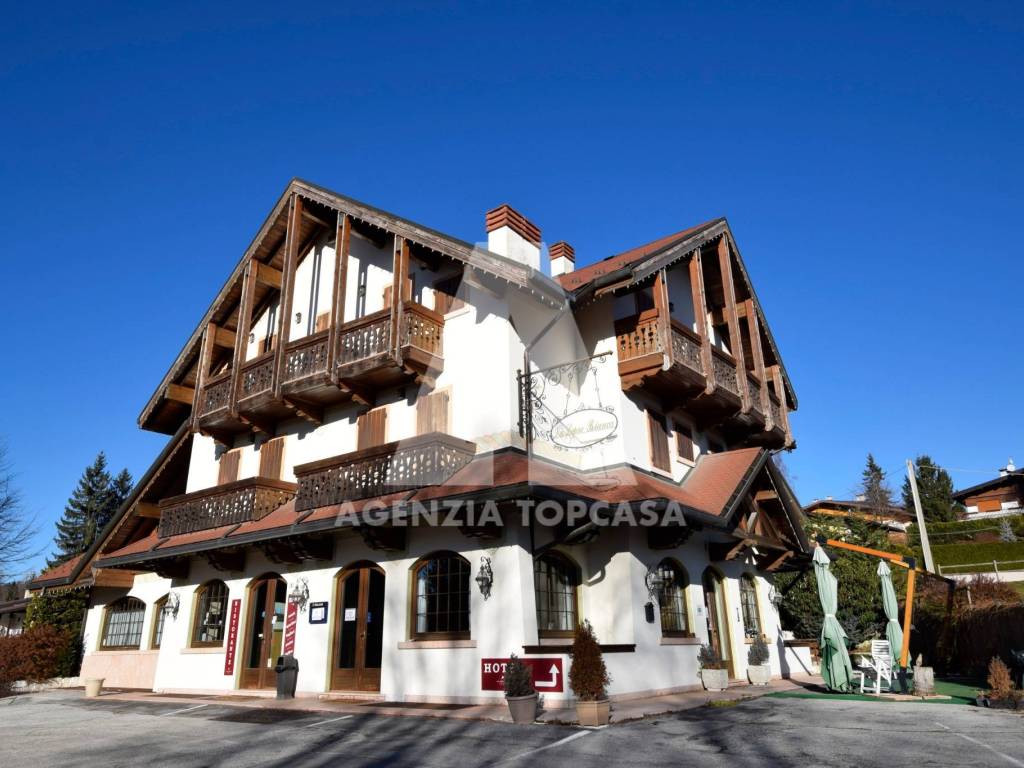 intera palazzina in vendita a Gallio