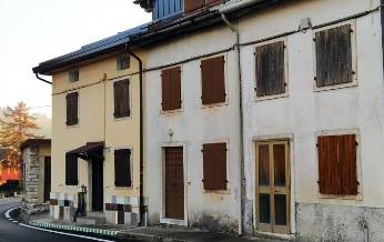 casa indipendente in vendita a Gallio