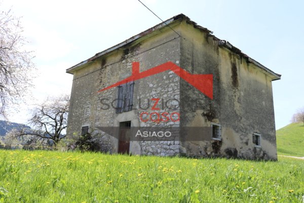 casa indipendente in vendita a Gallio