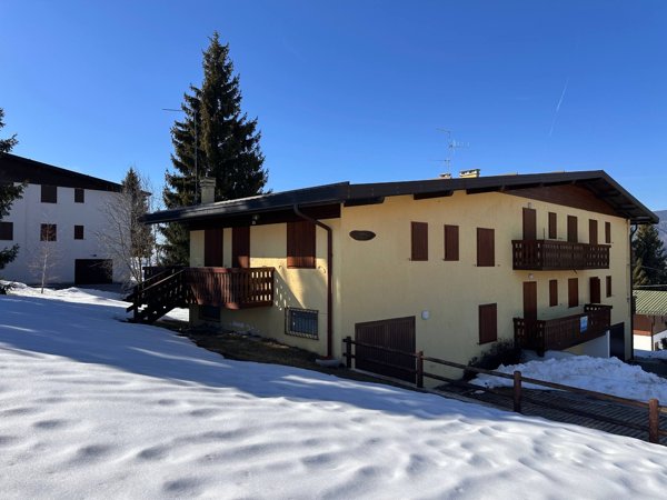 casa indipendente in vendita a Gallio