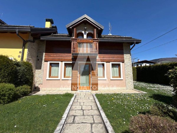 casa indipendente in vendita a Gallio