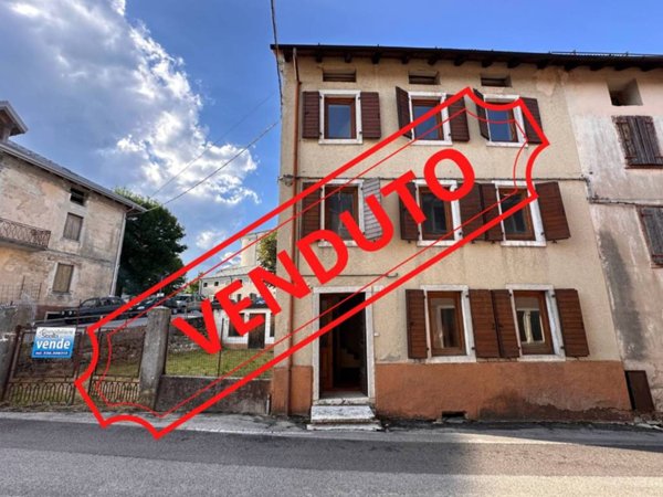 casa indipendente in vendita a Gallio