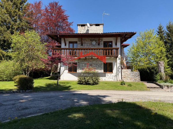 casa indipendente in vendita a Gallio