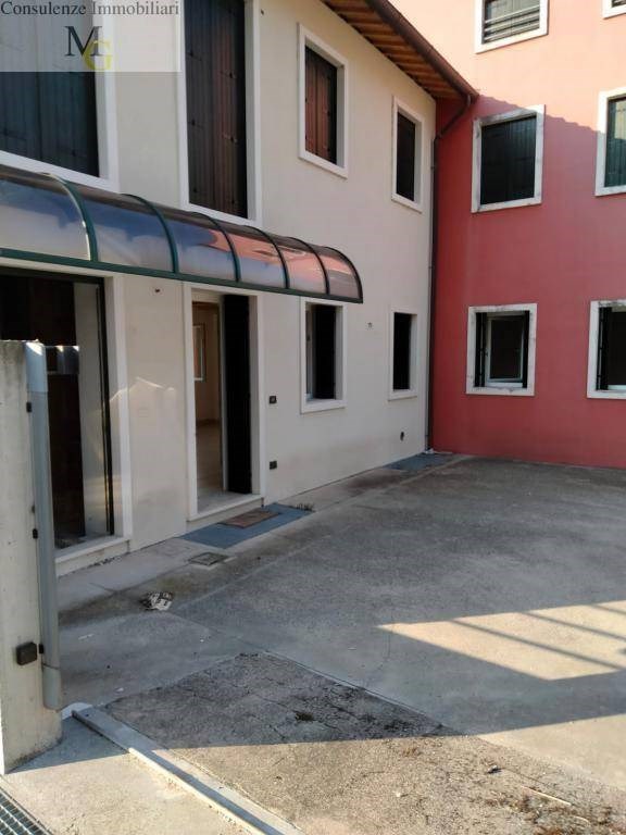 casa indipendente in vendita a Gambellara