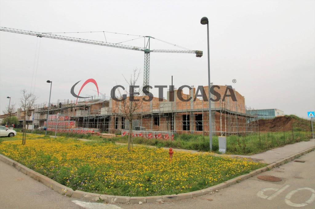 casa indipendente in vendita a Gambellara in zona Torri di Confine