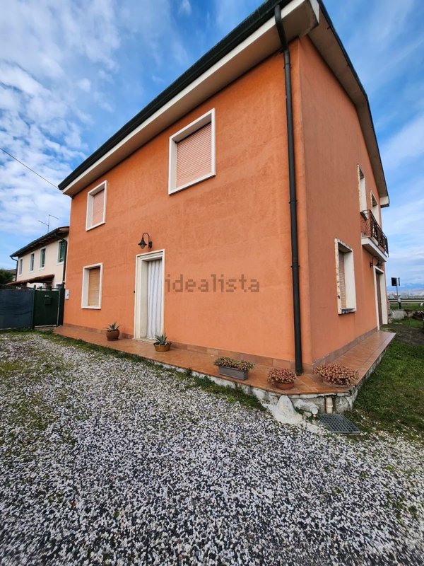 casa indipendente in vendita a Gambellara