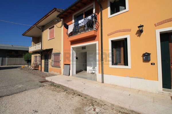 appartamento in vendita a Gambellara