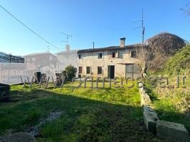 casale in vendita a Gambellara