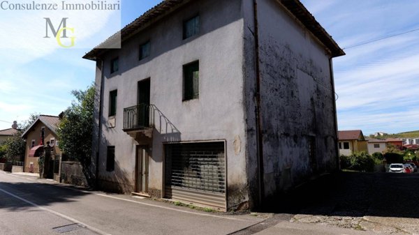 casa indipendente in vendita a Gambellara