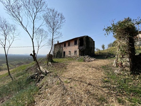 casa indipendente in vendita a Gambellara
