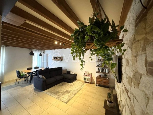 appartamento in vendita a Gambellara