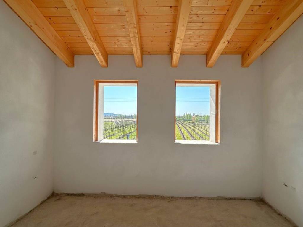 casa indipendente in vendita a Gambellara in zona Torri di Confine