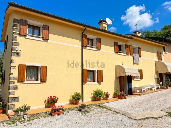 casa indipendente in vendita a Gambellara