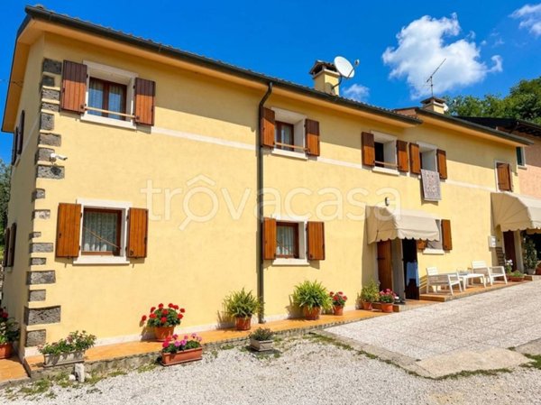 casa indipendente in vendita a Gambellara