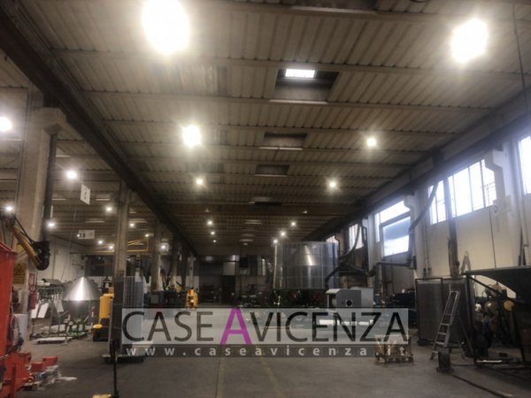 capannone in vendita a Grisignano di Zocco