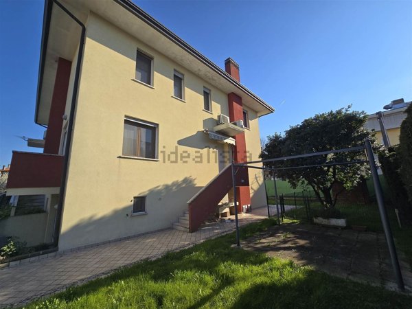 casa indipendente in vendita a Grisignano di Zocco