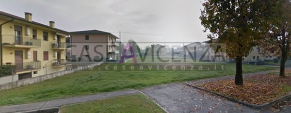 terreno edificabile in vendita a Grisignano di Zocco