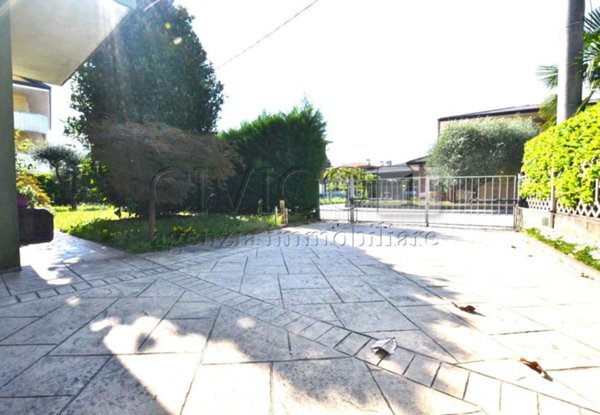 casa indipendente in vendita a Grisignano di Zocco