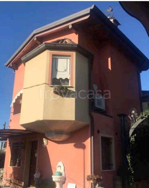 casa indipendente in vendita a Grisignano di Zocco in zona Barbano