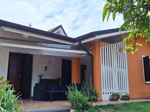 casa indipendente in vendita a Grisignano di Zocco