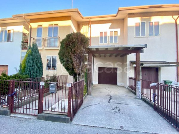 casa indipendente in vendita a Grisignano di Zocco in zona Barbano