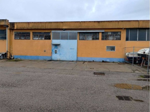 locale commerciale in vendita a Grisignano di Zocco