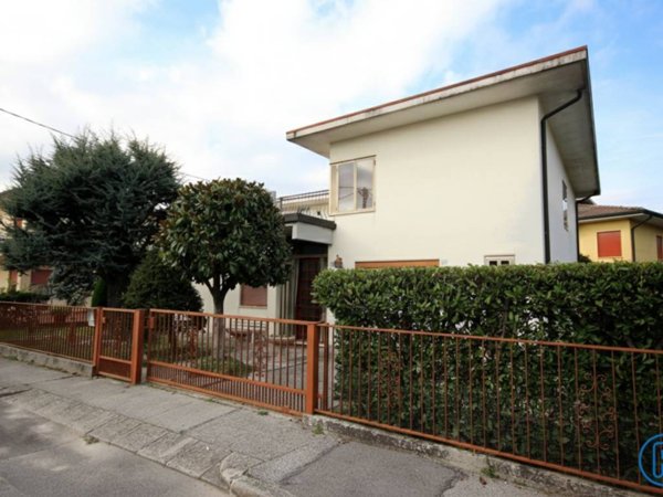 casa indipendente in vendita a Grisignano di Zocco