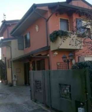 casa indipendente in vendita a Grisignano di Zocco in zona Barbano