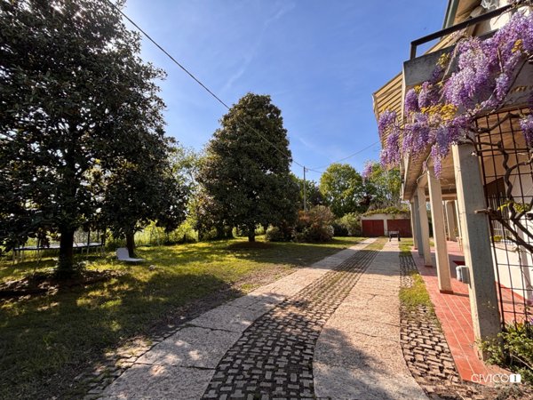 casa indipendente in vendita a Grisignano di Zocco in zona Barbano