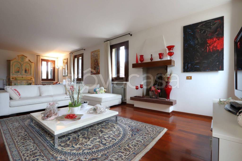 casa indipendente in vendita a Grumolo delle Abbadesse
