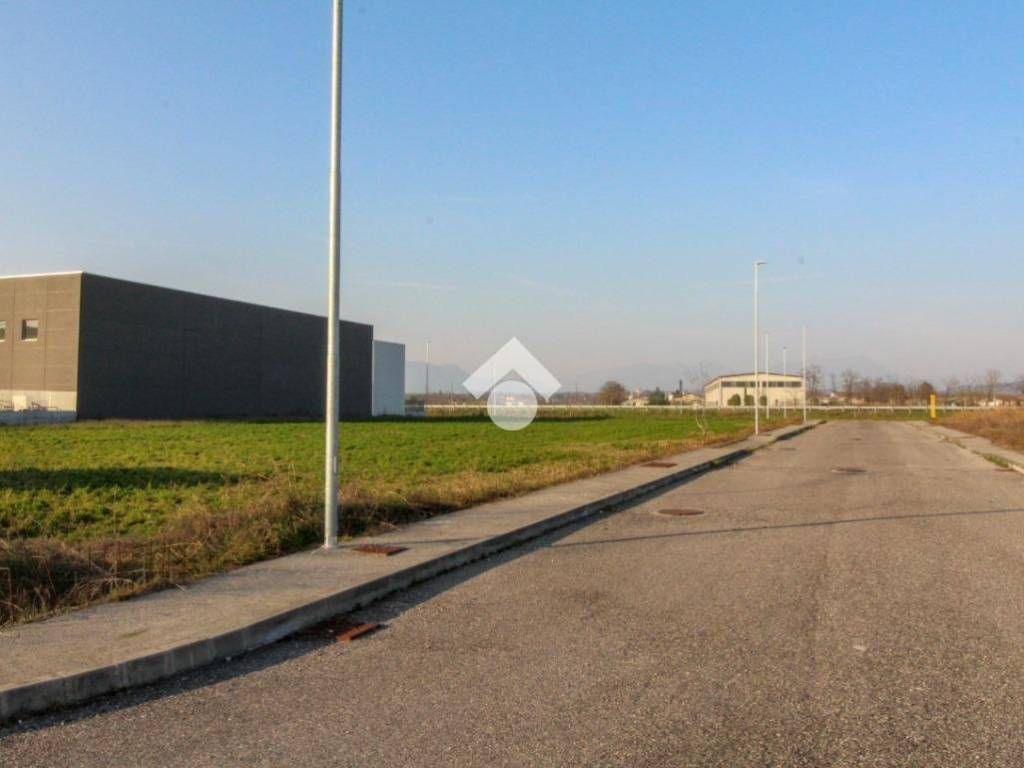 terreno edificabile in vendita a Grumolo delle Abbadesse