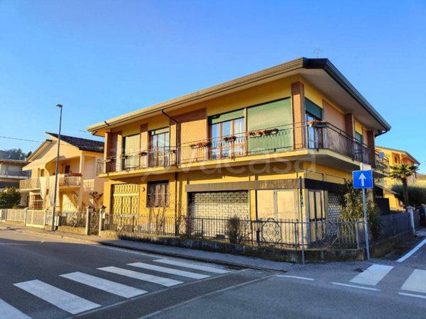 casa indipendente in vendita ad Isola Vicentina