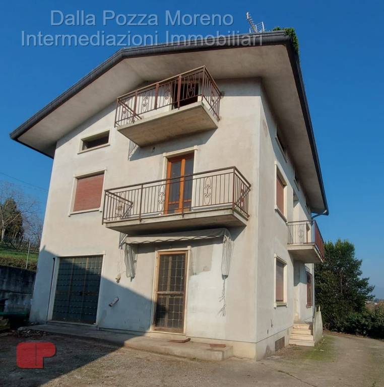 casa indipendente in vendita ad Isola Vicentina
